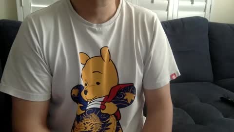 Snapshot of yque2 chatting on 12, 1, 2025 yque online show from 12, 1, 2025