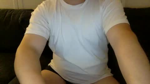 Snapshot of yque2 chatting on 19, 9, 2025 yque online show from 19, 9, 2025