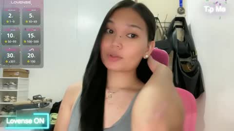 yrdrmgrl_jennie26 online show from 29, 4, 2026