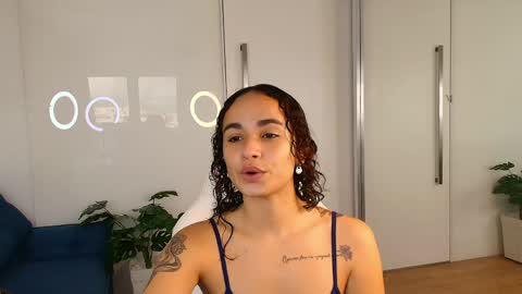 Ysenne online show from 2, 6, 2026