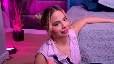 Foxie online show from 13, 12, 2025