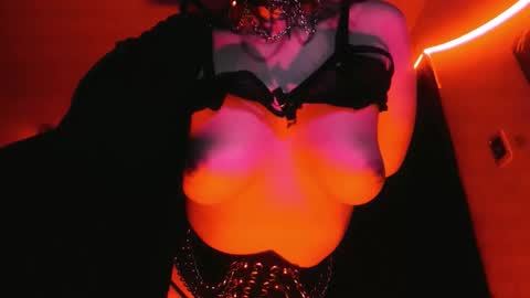 Yue Eclipsa online show from 23, 3, 2026