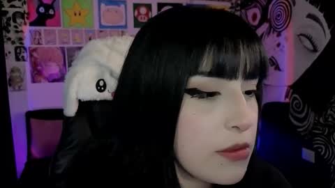 Snapshot of yuhwa chatting on 9, 9, 2025    rawr   Anne Independent model      online show from 9, 9, 2025