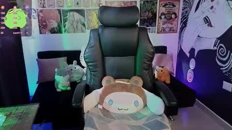 Snapshot of yuhwa chatting on 30, 9, 2025    rawr   Anne Independent model      online show from 30, 9, 2025