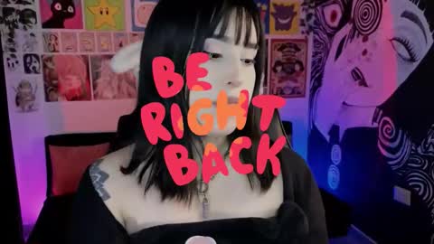 Snapshot of yuhwa chatting on 1, 10, 2025    rawr   Anne Independent model      online show from 1, 10, 2025