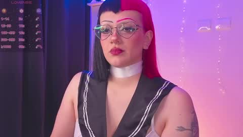   online show from 28, 3, 2026