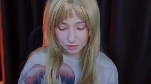 Snapshot of yukimisa chatting on 25, 11, 2025 Misa online show from 25, 11, 2025