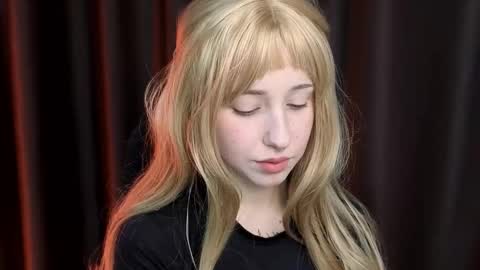 Snapshot of yukimisa chatting on 2, 12, 2025 Misa online show from 2, 12, 2025