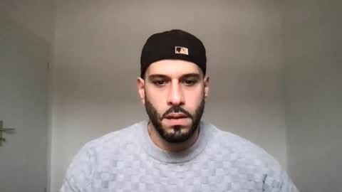 Snapshot of yul53 chatting on 4, 11, 2025 yul53 online show from 4, 11, 2025