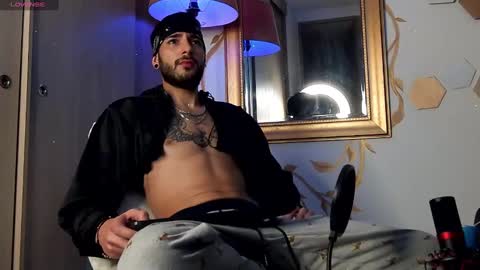 Snapshot of yulianpereira25 chatting on 21, 12, 2024 yulian 2811 online show from 21, 12, 2024