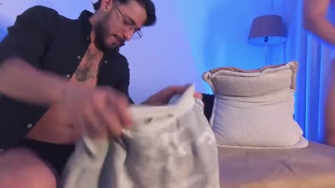 Snapshot of yulianpereira25 chatting on 25, 9, 2025 yulian 2811 online show from 25, 9, 2025