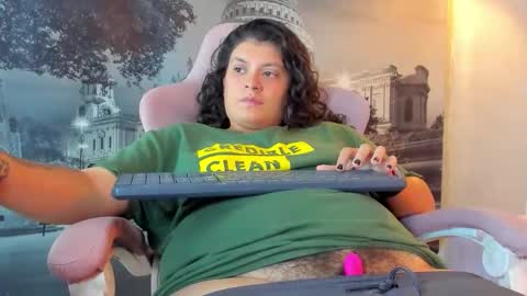 Snapshot of yumandsay chatting on 25, 9, 2025 Snowflake online show from 25, 9, 2025