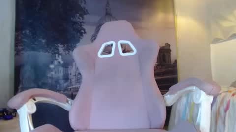 Snapshot of yumandsay chatting on 29, 11, 2025 Snowflake online show from 29, 11, 2025