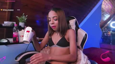 yumi_hanna online show from 17, 12, 2025