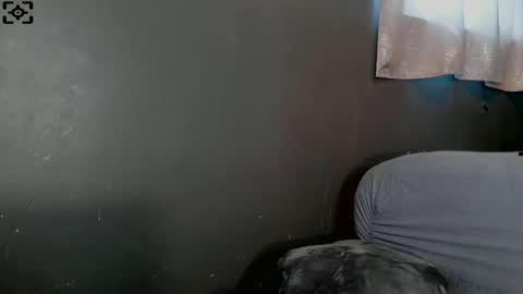 Snapshot of yumiepussyy chatting on 5, 1, 2025 Payton kelly online show from 5, 1, 2025