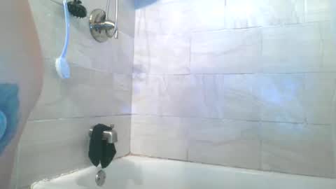 Snapshot of yumiepussyy chatting on 19, 10, 2025 Payton kelly online show from 19, 10, 2025