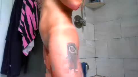 Snapshot of yumiepussyy chatting on 28, 7, 2026 Payton kelly online show from 28, 7, 2026
