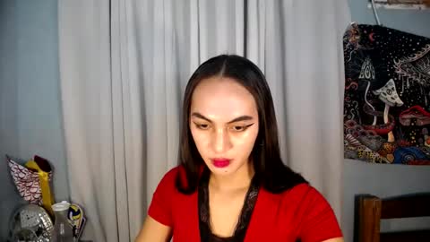 Snapshot of yumiexx chatting on 25, 6, 2026 CALL ME YUMLEXX online show from 25, 6, 2026