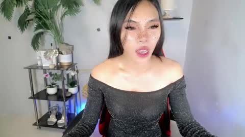 Snapshot of yumiexx chatting on 27, 7, 2026 CALL ME YUMLEXX online show from 27, 7, 2026