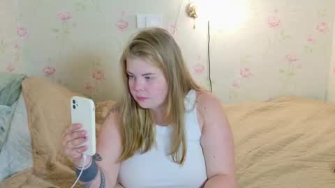 Polly online show from 17, 7, 2026