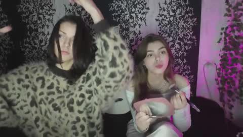 Snapshot of yummy_chica chatting on 23, 10, 2025 yummy_chica online show from 23, 10, 2025