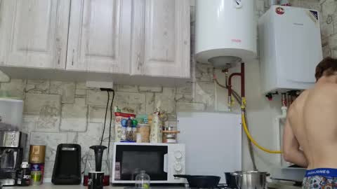 Snapshot of yummyalexxx chatting on 19, 11, 2025 Alex online show from 19, 11, 2025