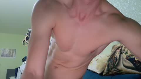 Snapshot of yummyalexxx chatting on 21, 12, 2025 Alex online show from 21, 12, 2025