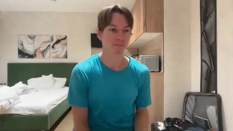 Snapshot of yummyalexxx chatting on 12, 1, 2026 Alex online show from 12, 1, 2026