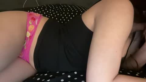 yummyybby online show from 17, 3, 2026