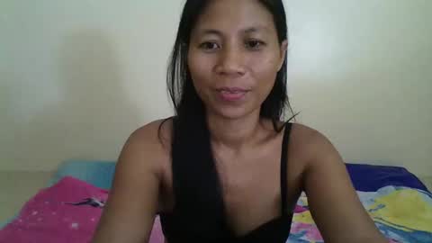 Snapshot of yuna_05 chatting on 19, 2, 2026 yuna_05 online show from 19, 2, 2026