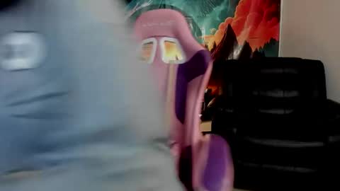 Yuna online show from 5, 12, 2025