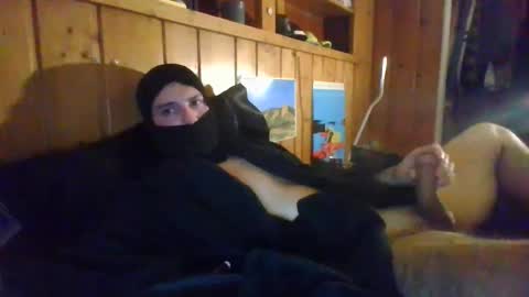 Snapshot of yungboywet chatting on 14, 1, 2025 yungboywet online show from 14, 1, 2025