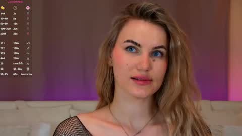 Tessa online show from 15, 4, 2026
