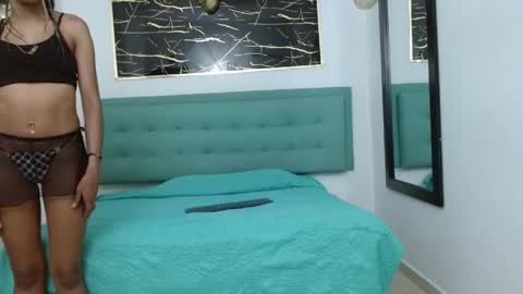  yuri queen  online show from 20, 4, 2026