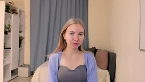 Alesia online show from 4, 12, 2025