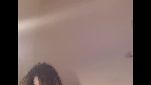 yusraxdamian online show from 7, 2, 2026