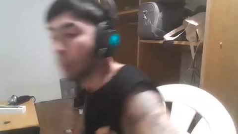 Yuumi online show from 14, 10, 2025