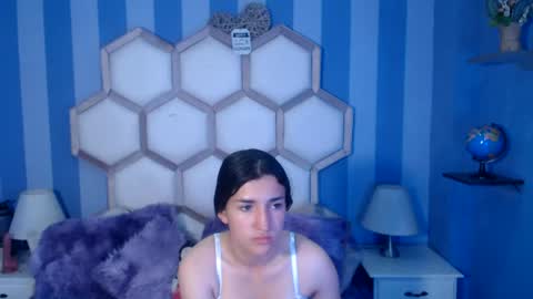 yvi online show from 15, 7, 2026