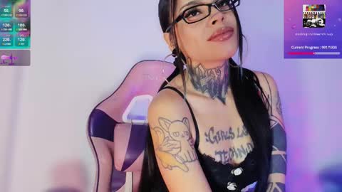 Snapshot of z_e_t_h_a chatting on 30, 9, 2025 tazzie online show from 30, 9, 2025