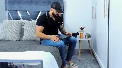 Richard online show from 3, 12, 2025