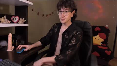 Zachary next stream on monday online show from 15, 2, 2025