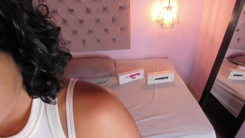 Snapshot of zafiiraa chatting on 31, 12, 2024 zafira online show from 31, 12, 2024