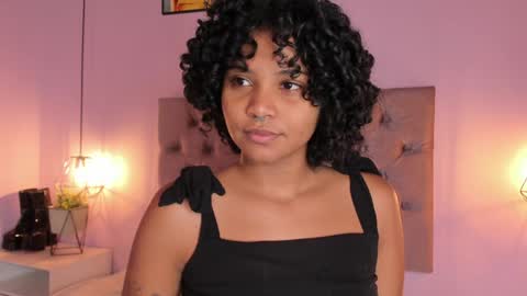 Snapshot of zafiiraa chatting on 10, 1, 2025 zafira online show from 10, 1, 2025