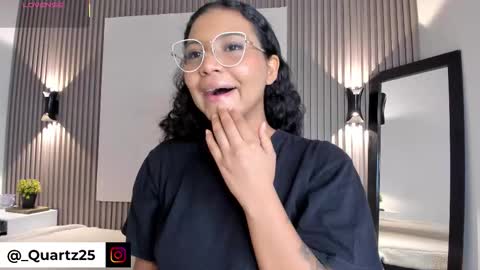 Snapshot of zafiiraa chatting on 23, 9, 2025 zafira online show from 23, 9, 2025