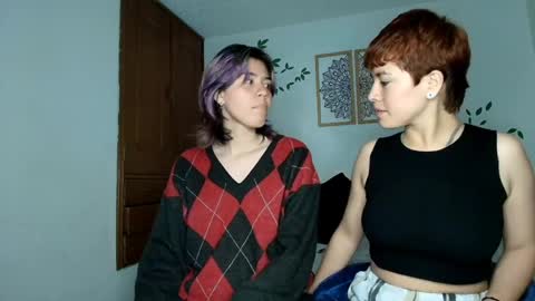 Snapshot of zafira_raven chatting on 4, 4, 2026 zafira_raven online show from 4, 4, 2026