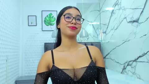 zafirafox online show from 4, 5, 2026