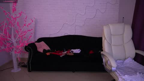 Zafiramoonn online show from 25, 2, 2026