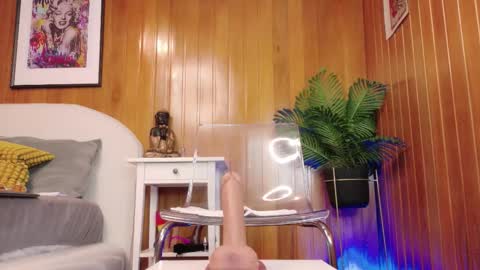 Karina  online show from 17, 1, 2026