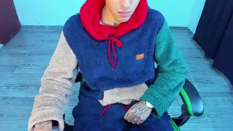 BiG Zafiro online show from 12, 4, 2026