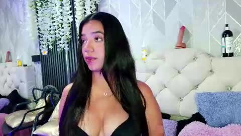 Snapshot of zaira_bonny chatting on 10, 7, 2026 Zaira Bonny online show from 10, 7, 2026